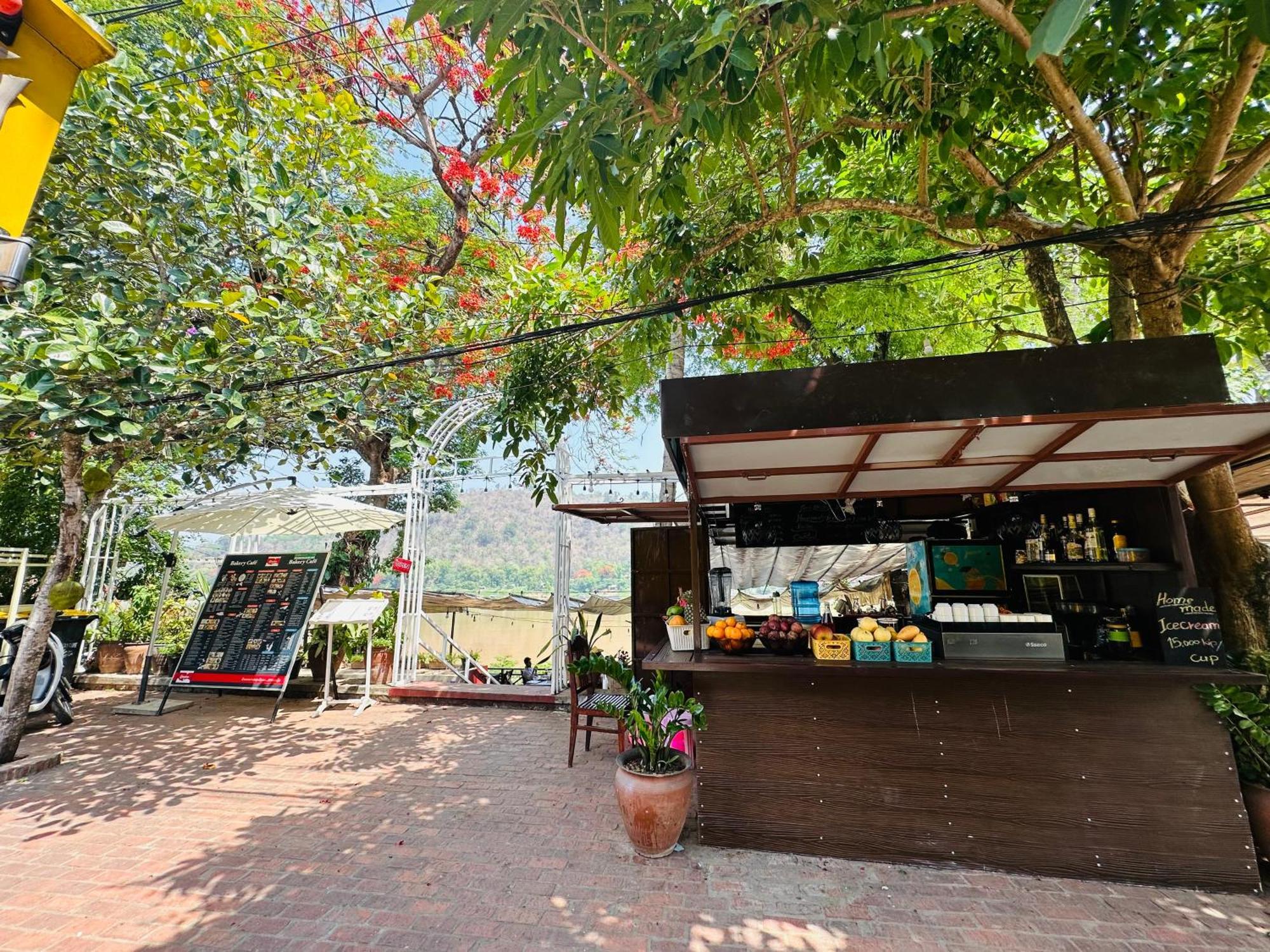 Villa Phonethip Mekong Riverside Luangprabang Kültér fotó